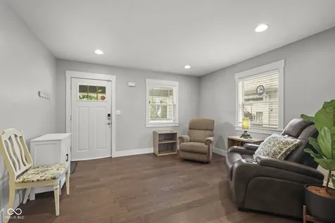 736 Lincoln Street Indianapolis IN 46203