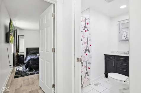 5001 W 59th Street Indianapolis IN 46254