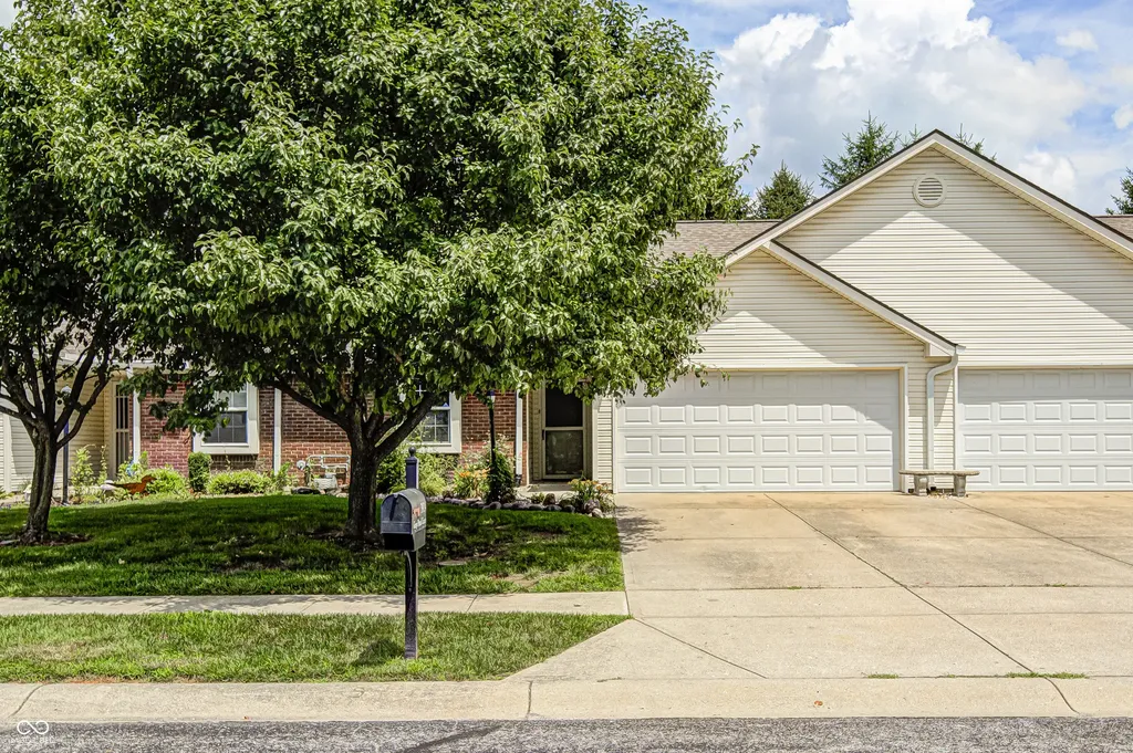 3924 Gray Pond Court Indianapolis IN 46237