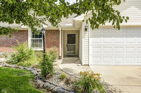 3924 Gray Pond Court Indianapolis IN 46237