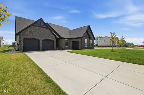 5577 Volanti Way Greenwood IN 46143