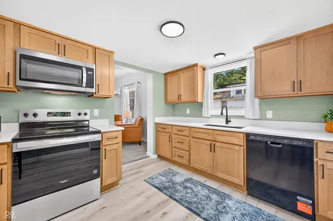 648 Young Street Franklin IN 46131