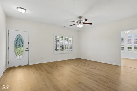 2641 Oneida Lane Indianapolis IN 46217