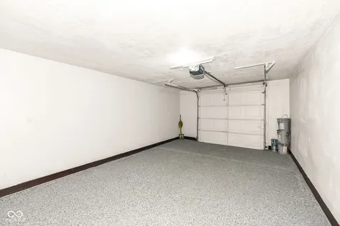 8115 Railroad Road Indianapolis IN 46217
