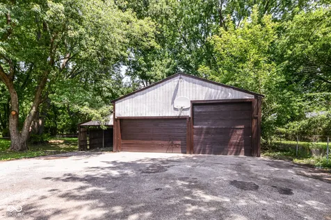 8115 Railroad Road Indianapolis IN 46217