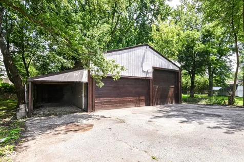 8115 Railroad Road Indianapolis IN 46217