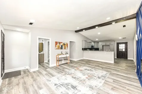 8115 Railroad Road Indianapolis IN 46217