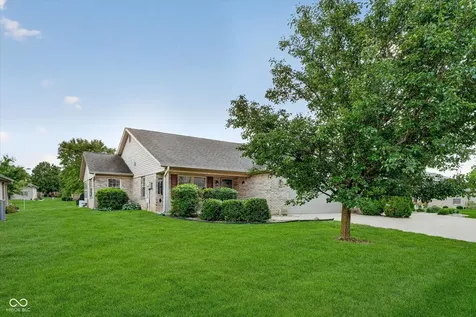 5543 Blairwood Drive Indianapolis IN 46237