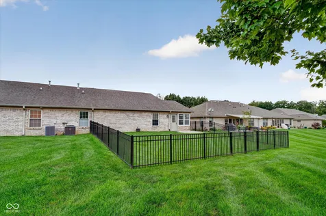 5543 Blairwood Drive Indianapolis IN 46237