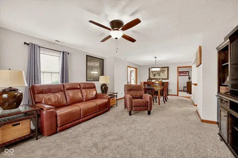 5543 Blairwood Drive Indianapolis IN 46237
