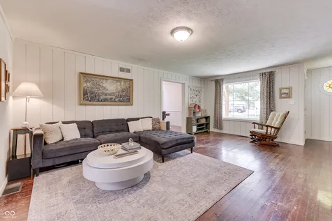 1005 N Center Drive Indianapolis IN 46224