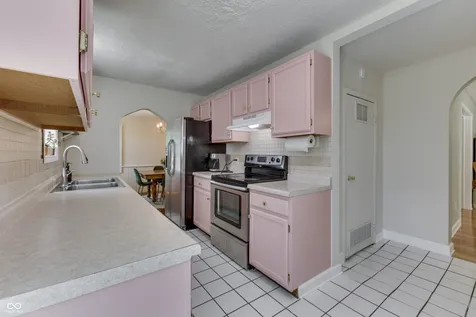 1005 N Center Drive Indianapolis IN 46224