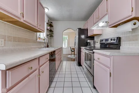 1005 N Center Drive Indianapolis IN 46224