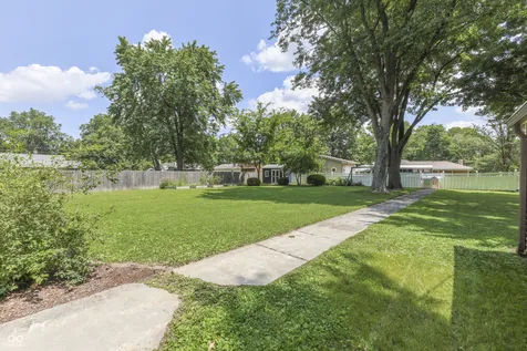 1005 N Center Drive Indianapolis IN 46224