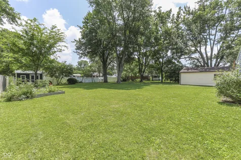 1005 N Center Drive Indianapolis IN 46224