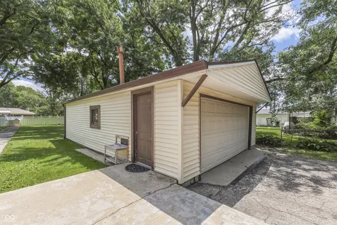 1005 N Center Drive Indianapolis IN 46224