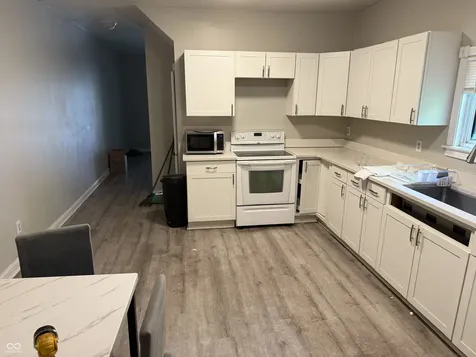 1326 Union Street Indianapolis IN 46225