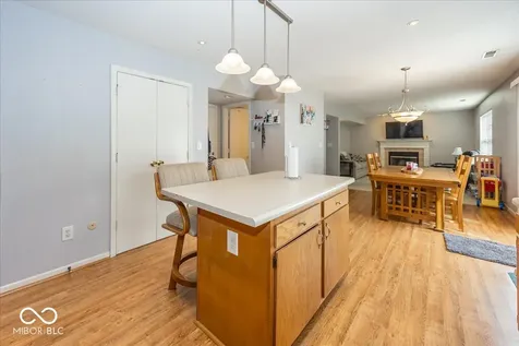7929 Dillon Place Indianapolis IN 46236