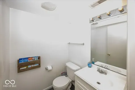 7929 Dillon Place Indianapolis IN 46236