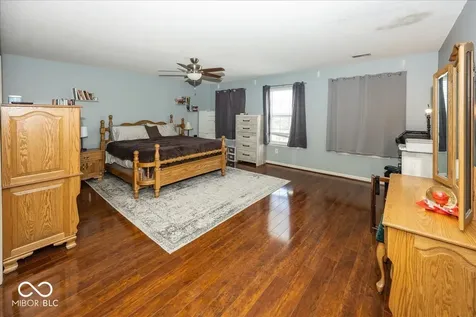 7929 Dillon Place Indianapolis IN 46236