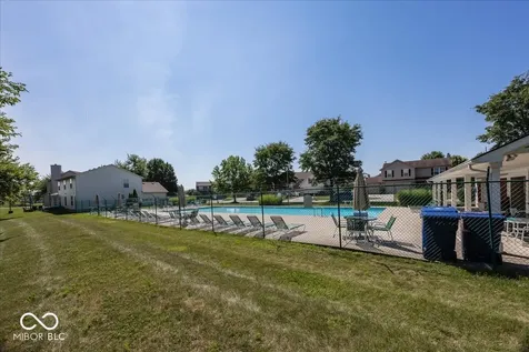 7929 Dillon Place Indianapolis IN 46236