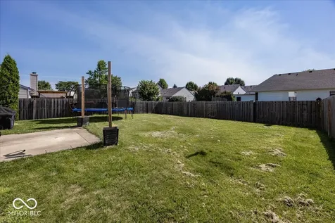 7929 Dillon Place Indianapolis IN 46236
