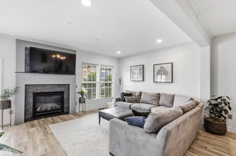 835 Ivy Lane Carmel IN 46032