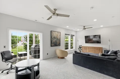 835 Ivy Lane Carmel IN 46032
