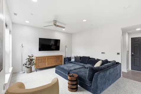 835 Ivy Lane Carmel IN 46032