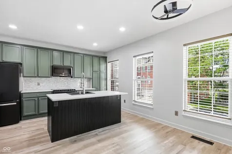 835 Ivy Lane Carmel IN 46032