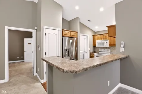 4239 Parma Court Indianapolis IN 46237