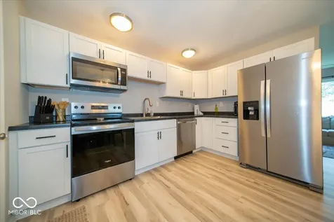 3545 Brewer Drive Indianapolis IN 46222