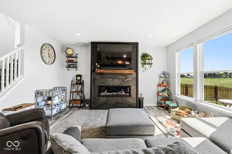 2814 Larkspur Drive Lebanon IN 46052