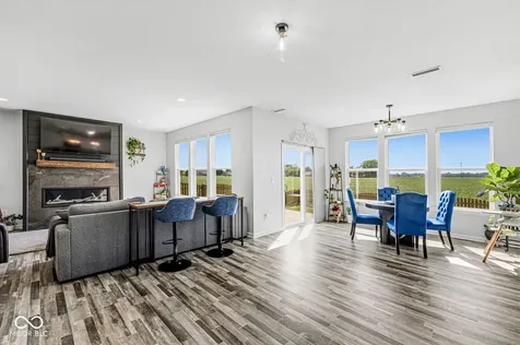 2814 Larkspur Drive Lebanon IN 46052