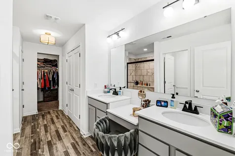 2814 Larkspur Drive Lebanon IN 46052