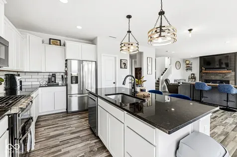 2814 Larkspur Drive Lebanon IN 46052