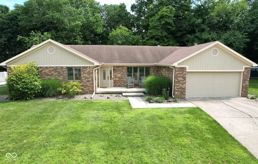 409 Hawthorn Drive Crawfordsville IN 47933