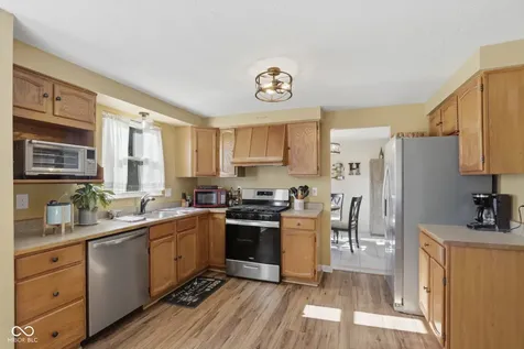 7429 Broadview Drive Indianapolis IN 46227