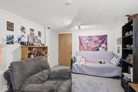 7429 Broadview Drive Indianapolis IN 46227
