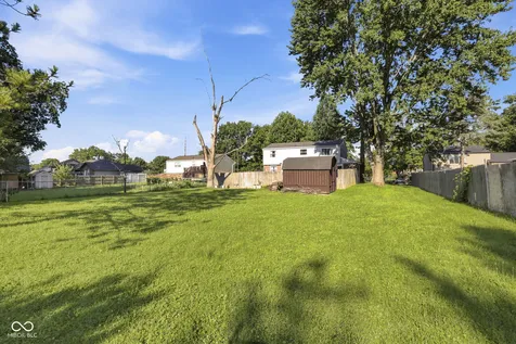 7429 Broadview Drive Indianapolis IN 46227