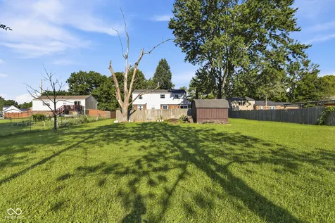 7429 Broadview Drive Indianapolis IN 46227