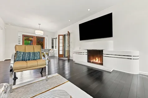 518 Buckingham Drive Indianapolis IN 46208