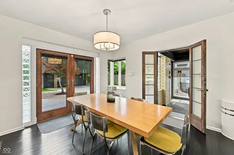 518 Buckingham Drive Indianapolis IN 46208