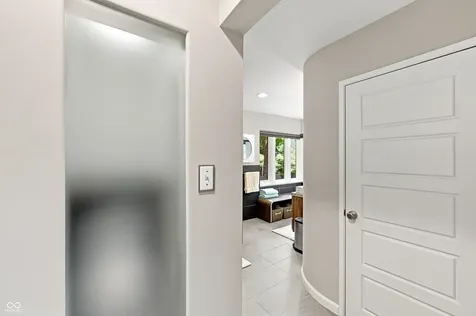 518 Buckingham Drive Indianapolis IN 46208