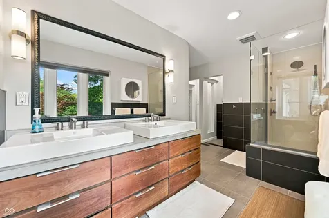 518 Buckingham Drive Indianapolis IN 46208