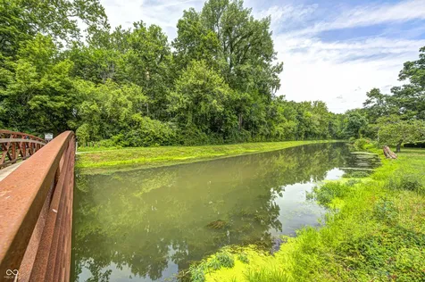 518 Buckingham Drive Indianapolis IN 46208