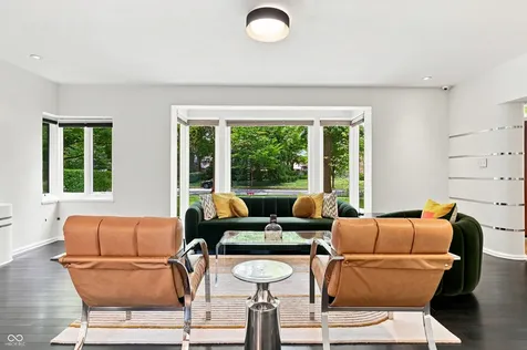 518 Buckingham Drive Indianapolis IN 46208