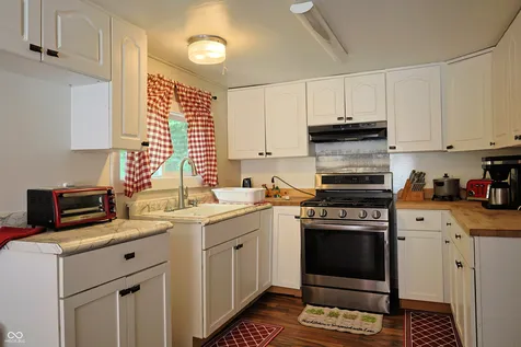 6660 N Railroad Road Morgantown IN 46160