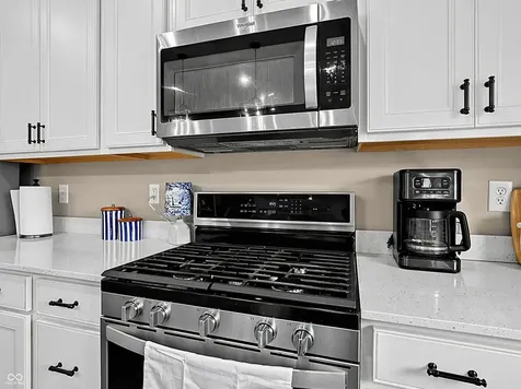 3352 Preakness Street Whitestown IN 46075
