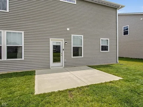 3352 Preakness Street Whitestown IN 46075